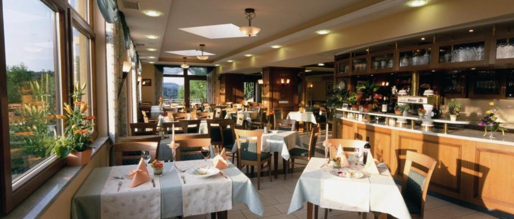 Burgschaenke, Hotel & Restaurant - E-Mobilitaet Ladestationen Fuer Elektroautos Burgthann Экстерьер фото