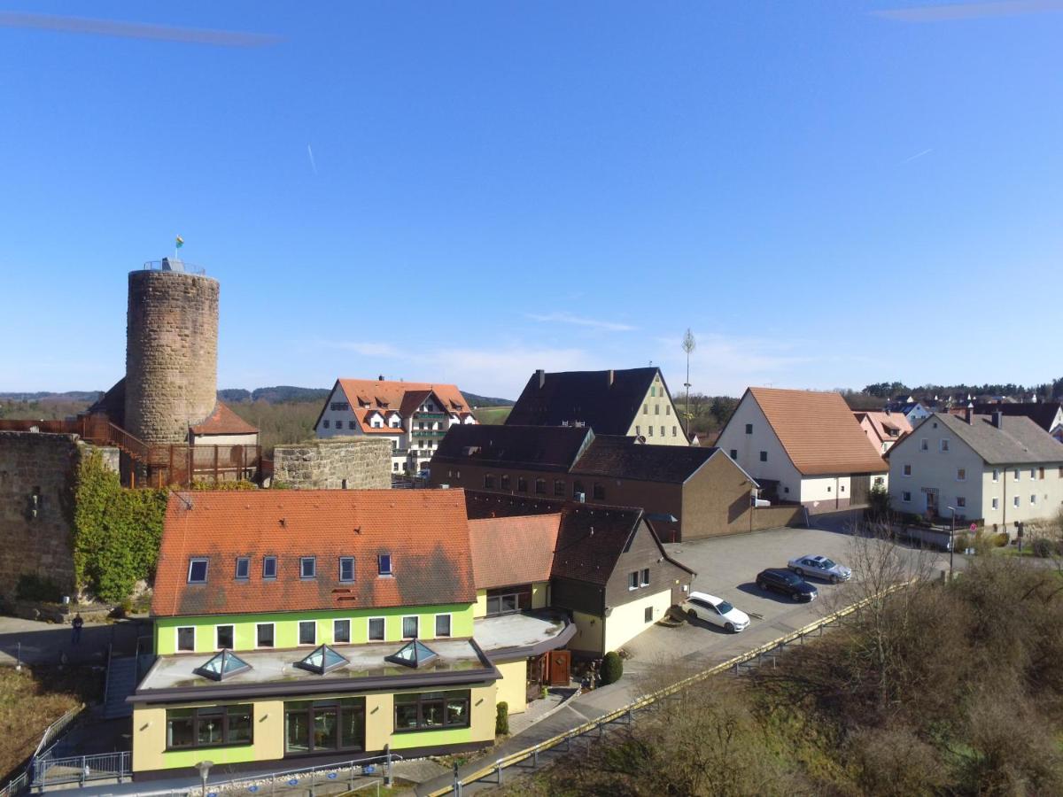 Burgschaenke, Hotel & Restaurant - E-Mobilitaet Ladestationen Fuer Elektroautos Burgthann Экстерьер фото